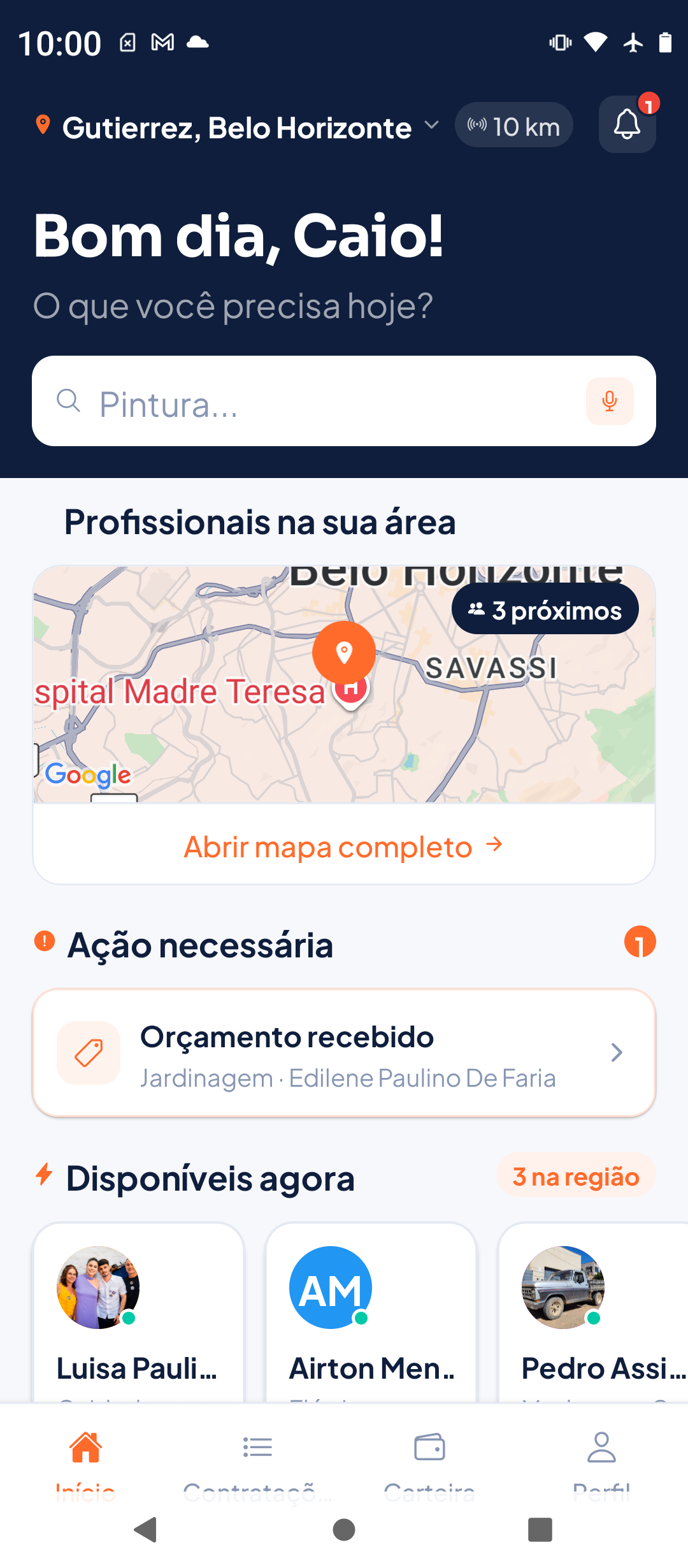 Tela do app Worqly mostrando profissionais disponíveis perto do usuário em Belo Horizonte